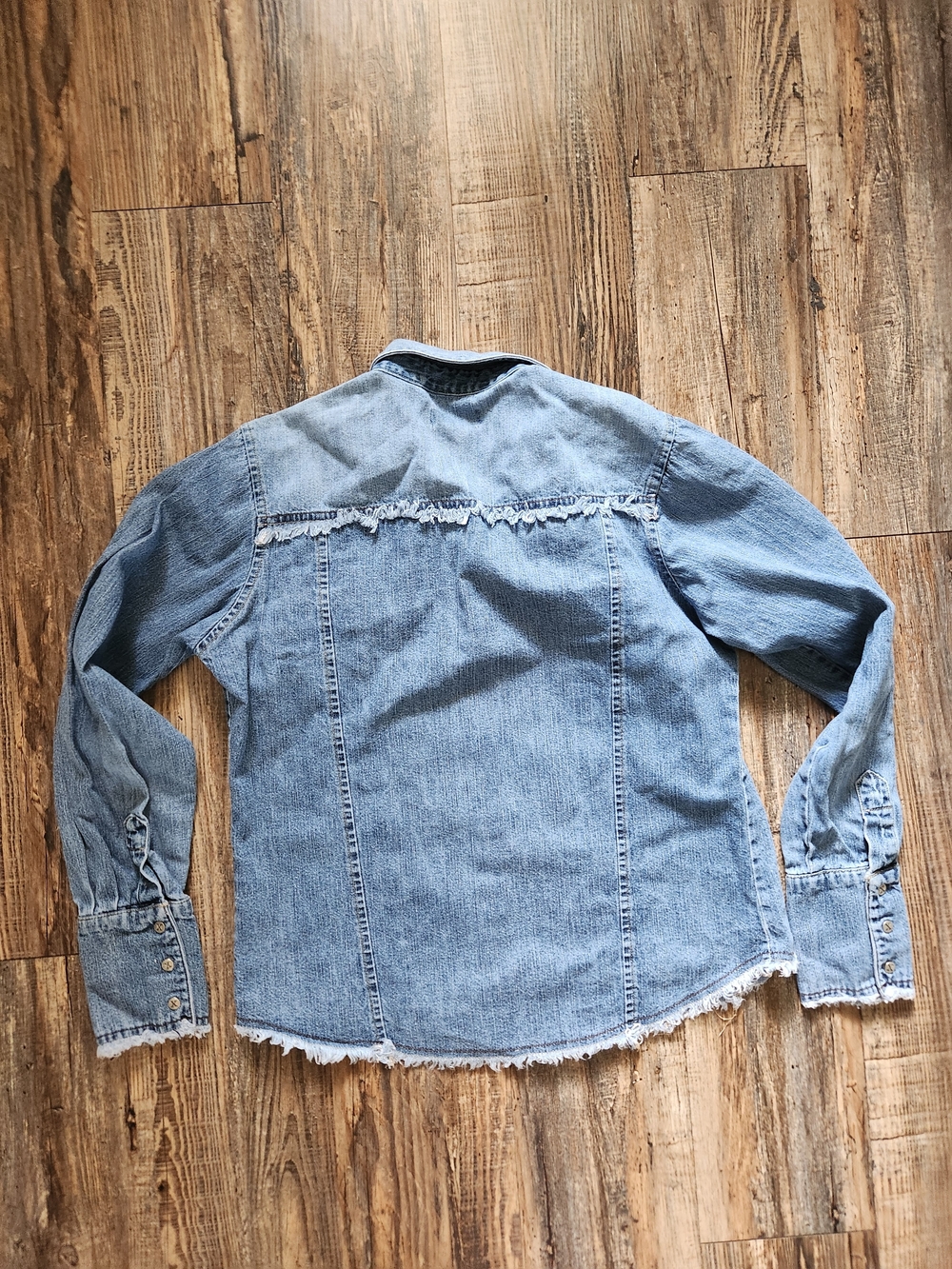 Denim Button-Front Shirt In Blue - Picture 6 of 9